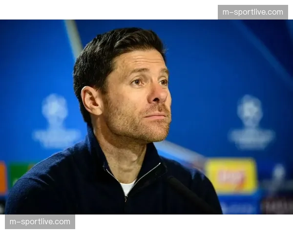 专访勒沃库森主帅阿隆索：谈论球队三线作战下的阵容管理哲学