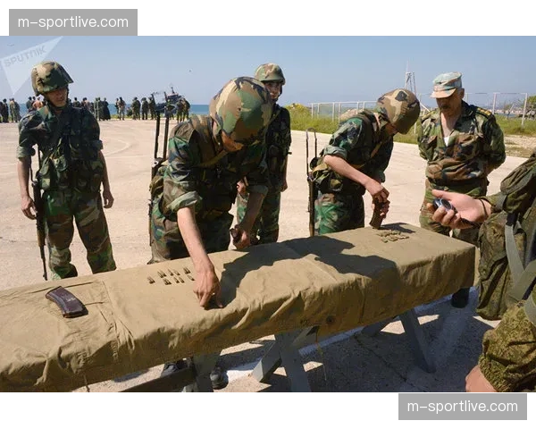 “球队动态:热刺训练课重点演练防守落位,以应对对手反击” “球队动态:热刺训练课重点演练防守落位,以应对对手反击”