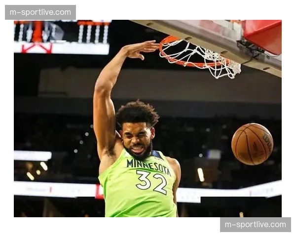 数据面板显示,比赛第35至40分钟成为全场控球最集中的时段 数据面板显示,比赛第35至40分钟成为全场控球最集中的时段